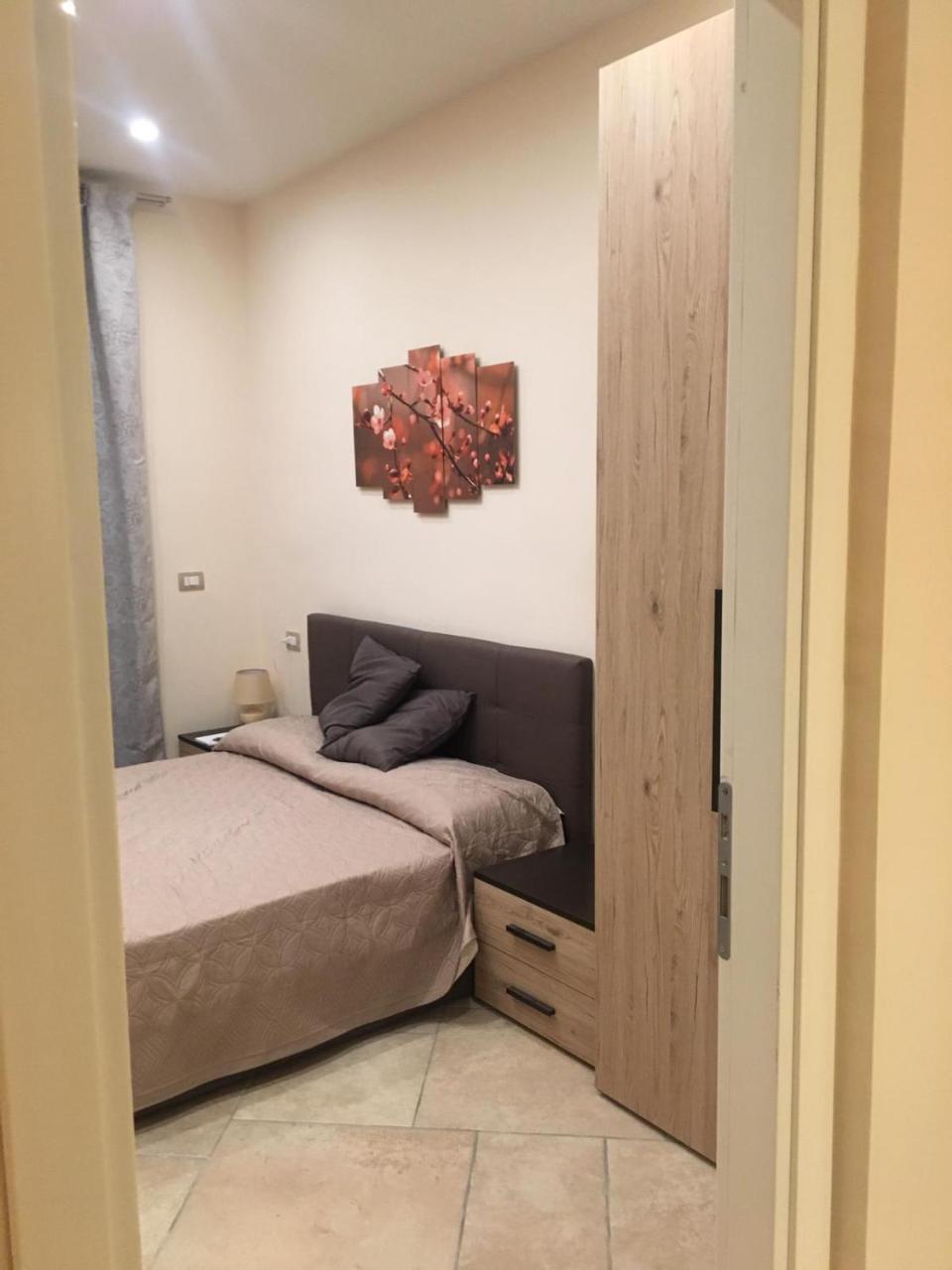 Il Giardino Di Daphne Bed & Breakfast Наполи Екстериор снимка
